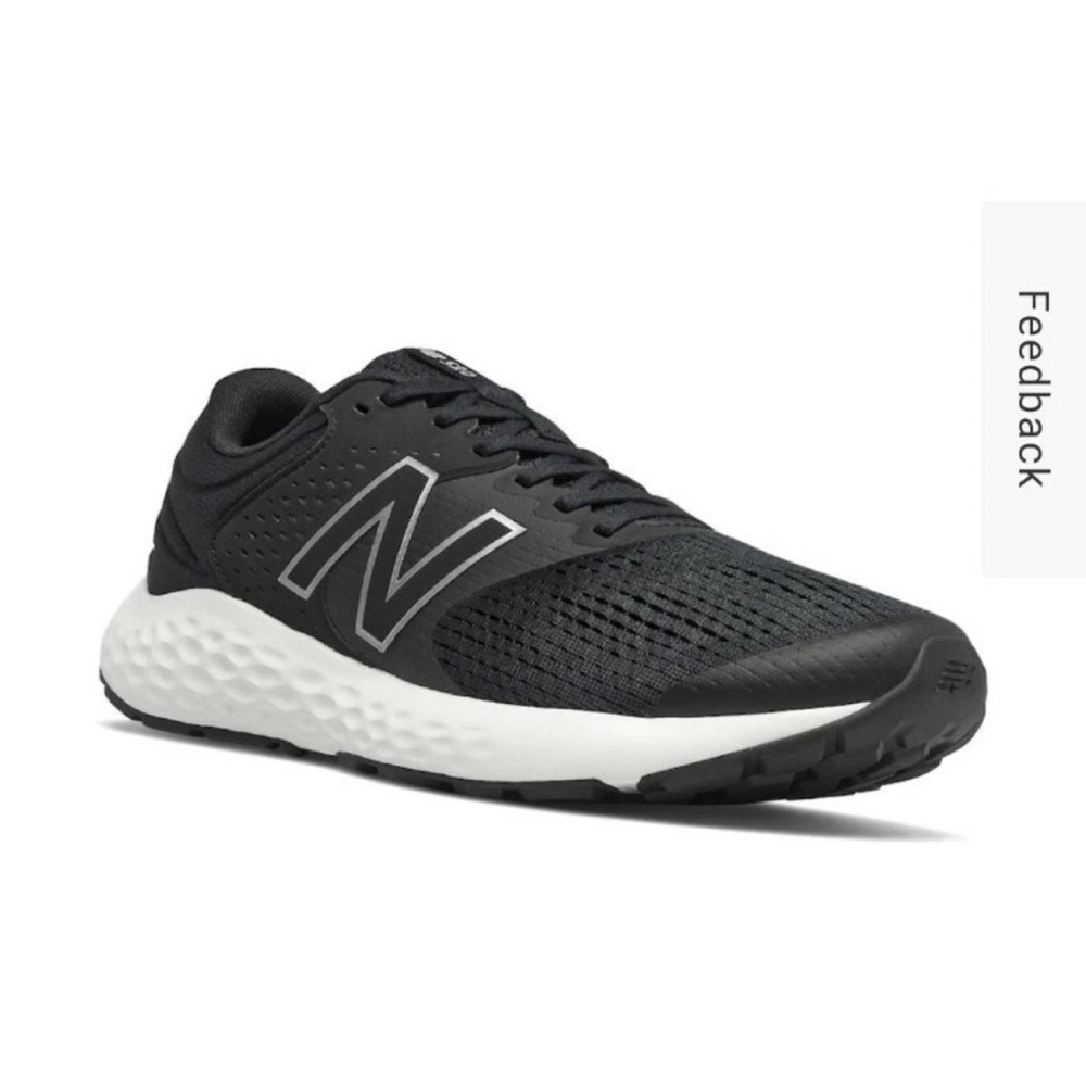 New Balance 520 v7 size 11.5D Men's Black and White Athletic Shoes